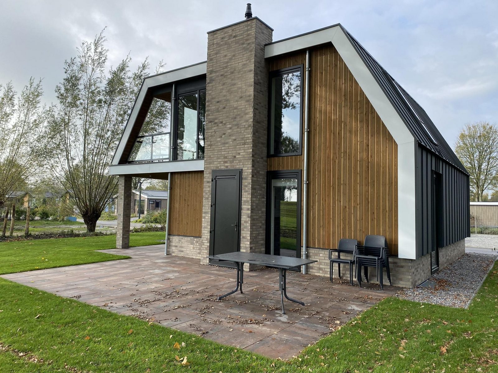 Dijkvilla Wellness 8