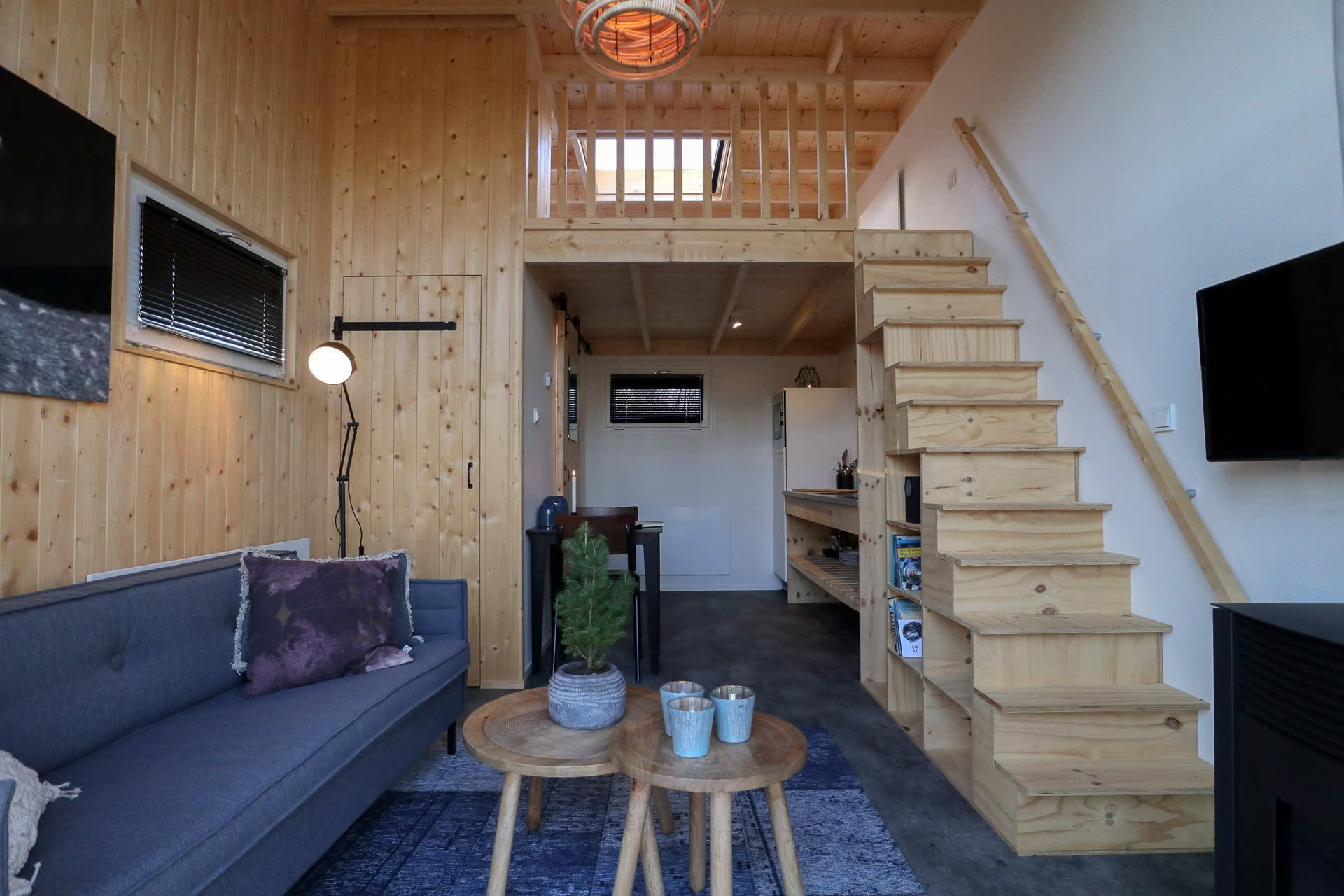 Tiny House 2 3