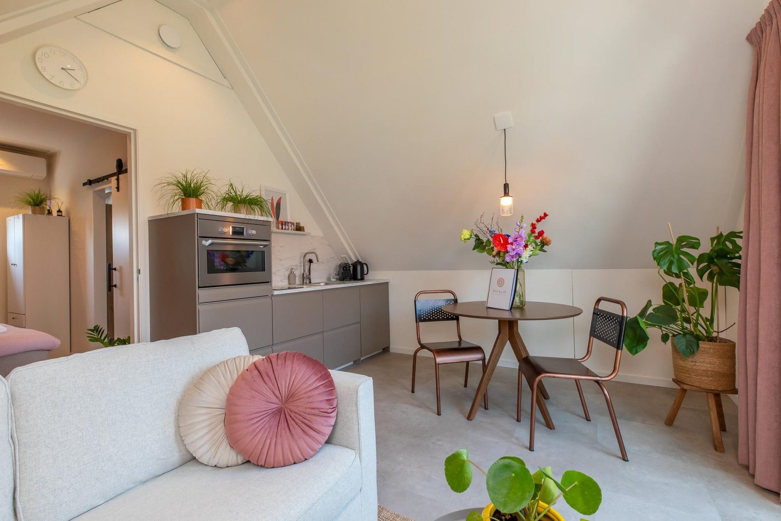 Appartement 'Bed by Al' - Hoofdstraat 16 a | Kortgene
