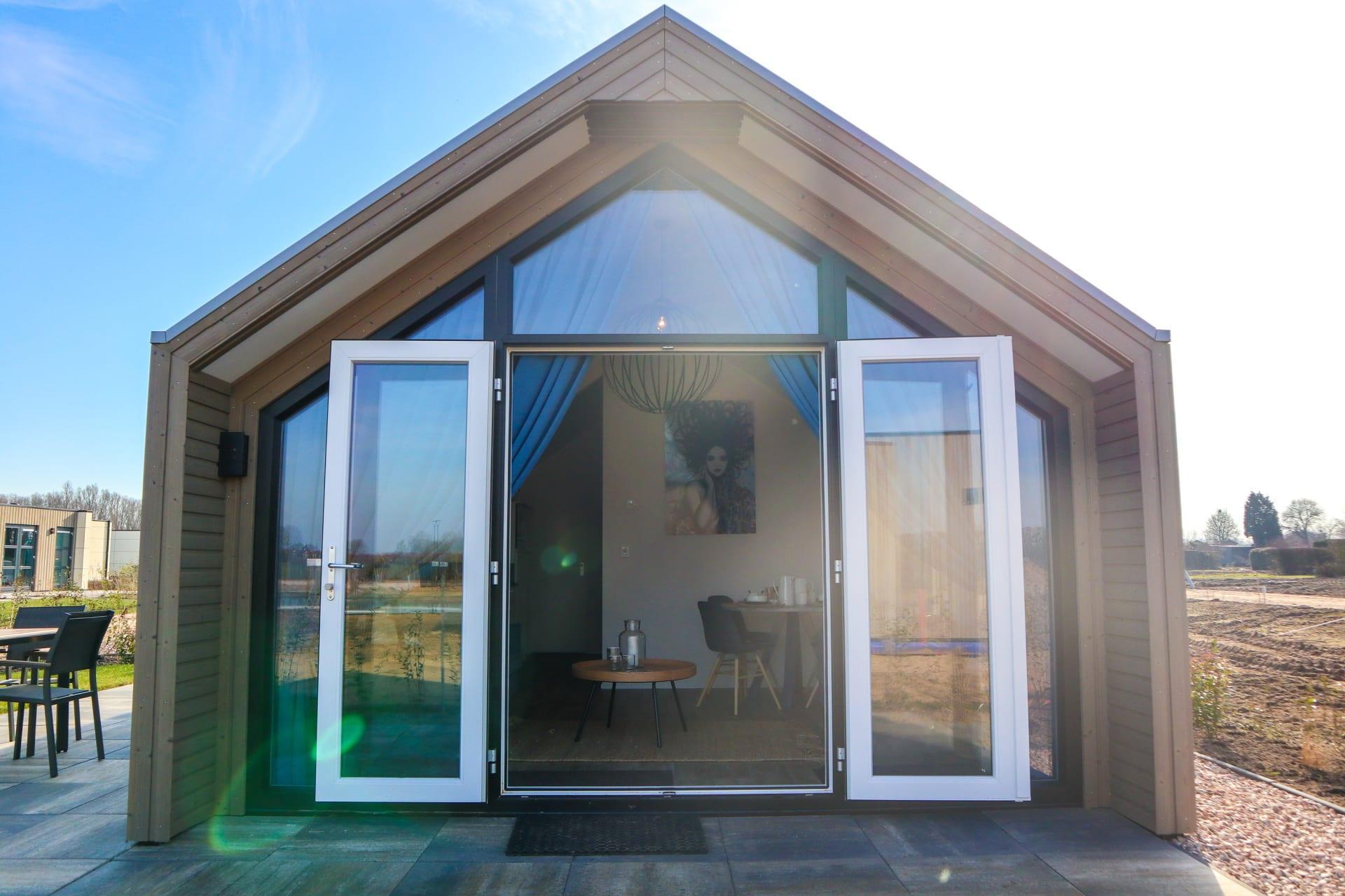 Beach House 4 1