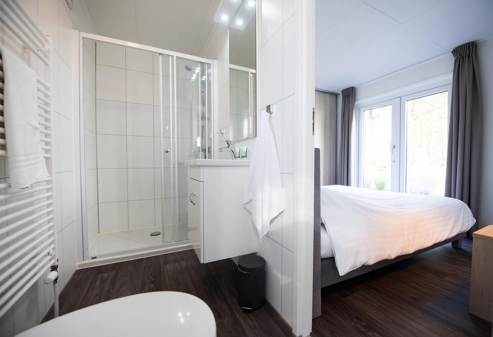 4-persoons Paviljoen met berging