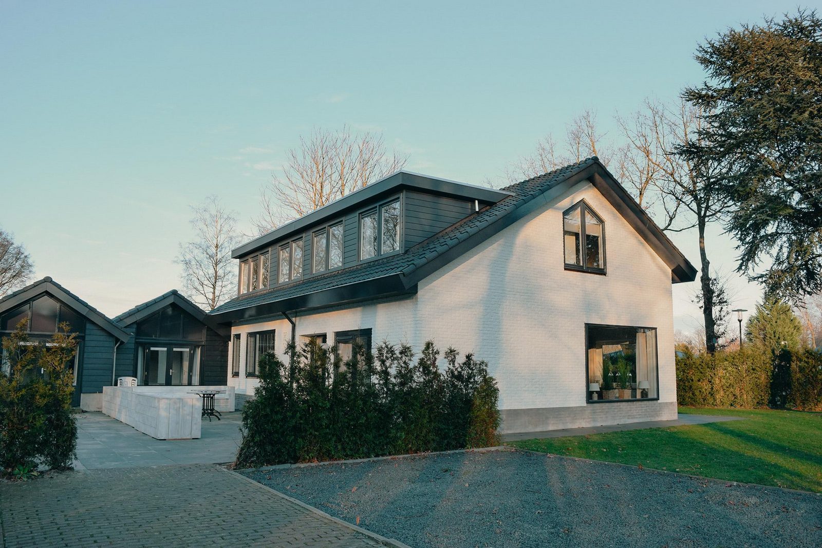 28-person Group Villa