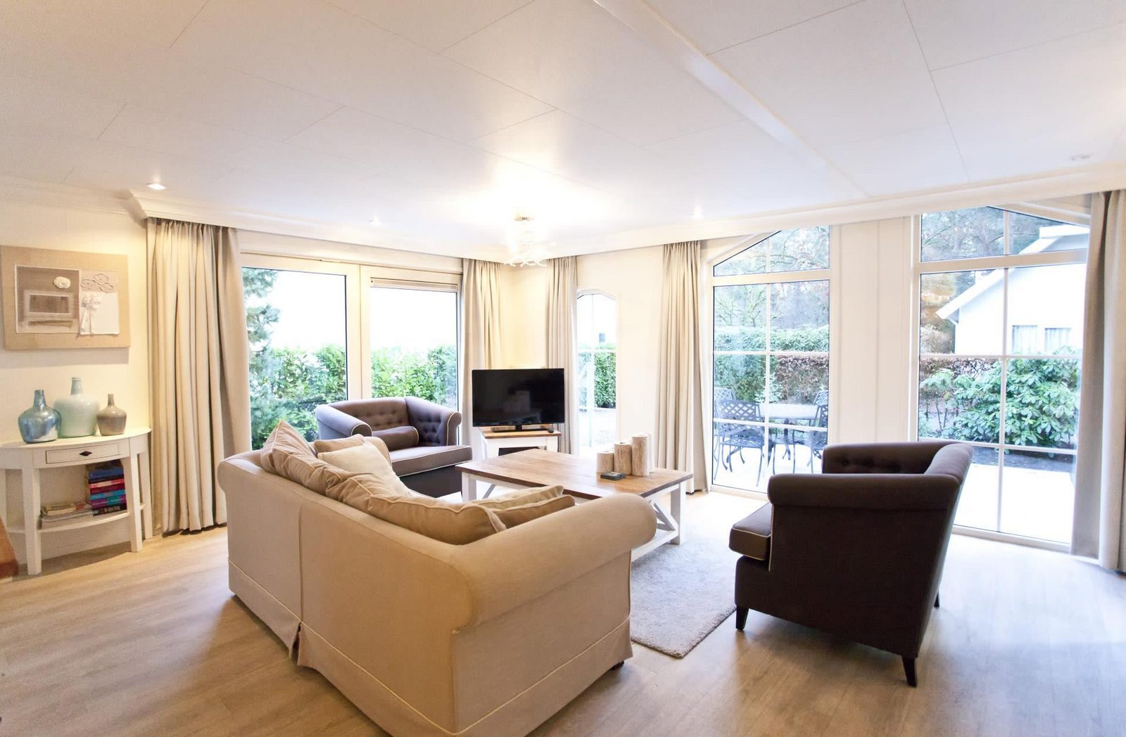 Veranda 6