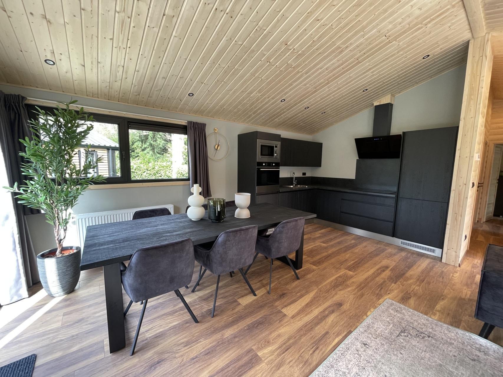 Accommodatie De Utrechtse Heuvelrug - Chalet - Hackfort Wood Hottub 6 - 7
