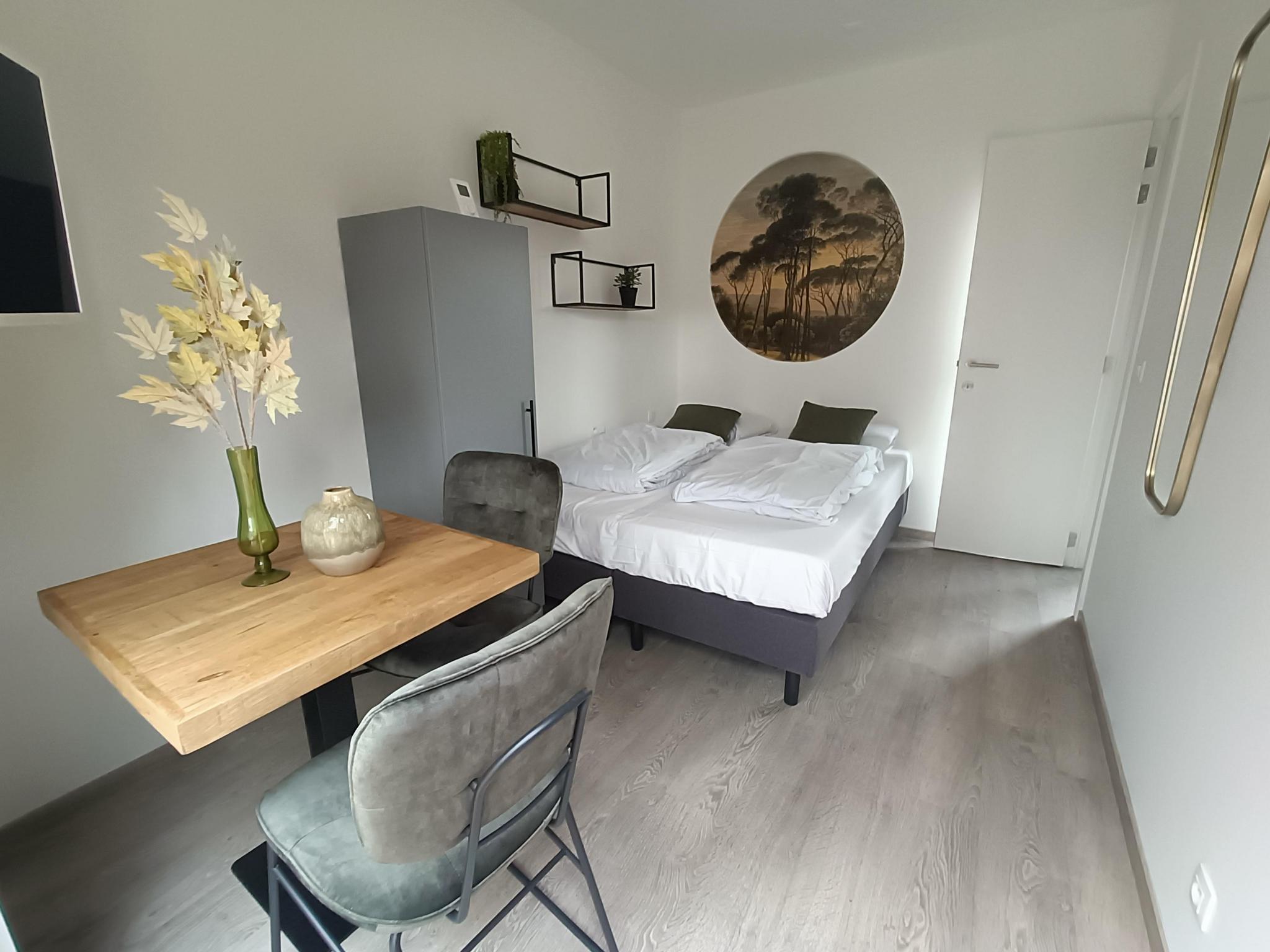 Comfort room 2 5