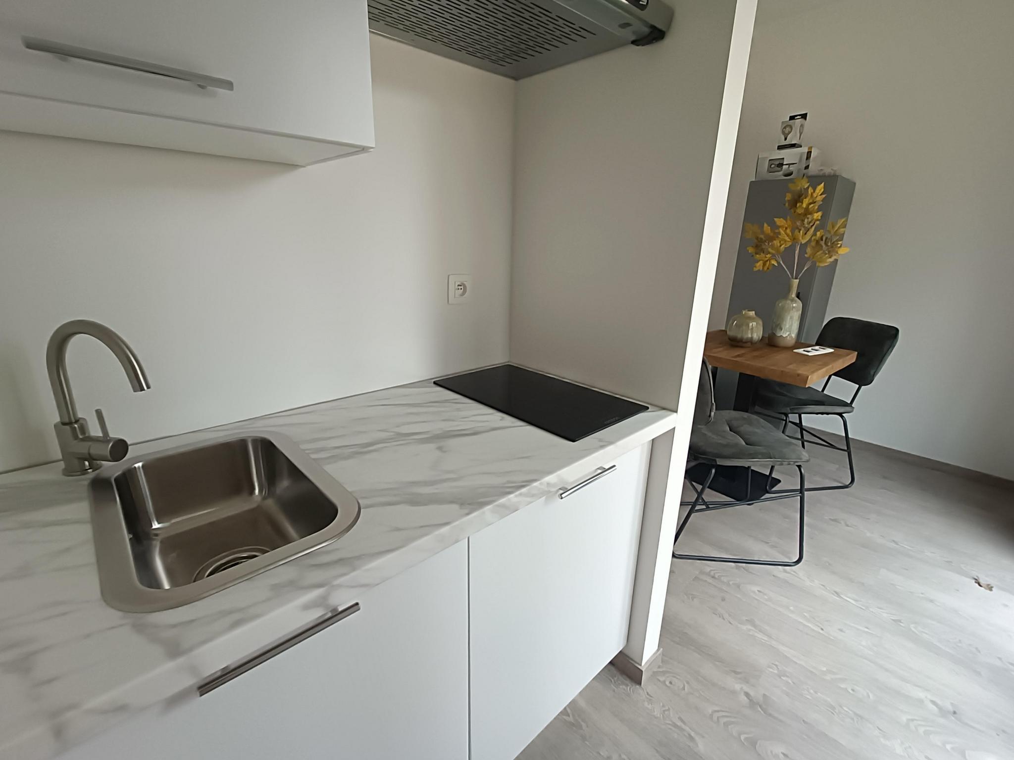 Comfort room 2 6