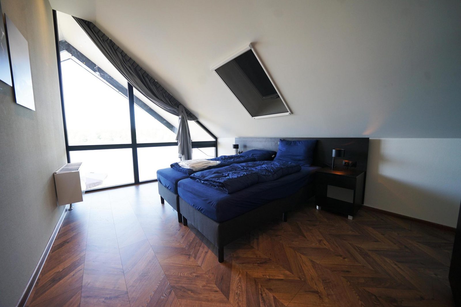 Meervilla MIVA 10