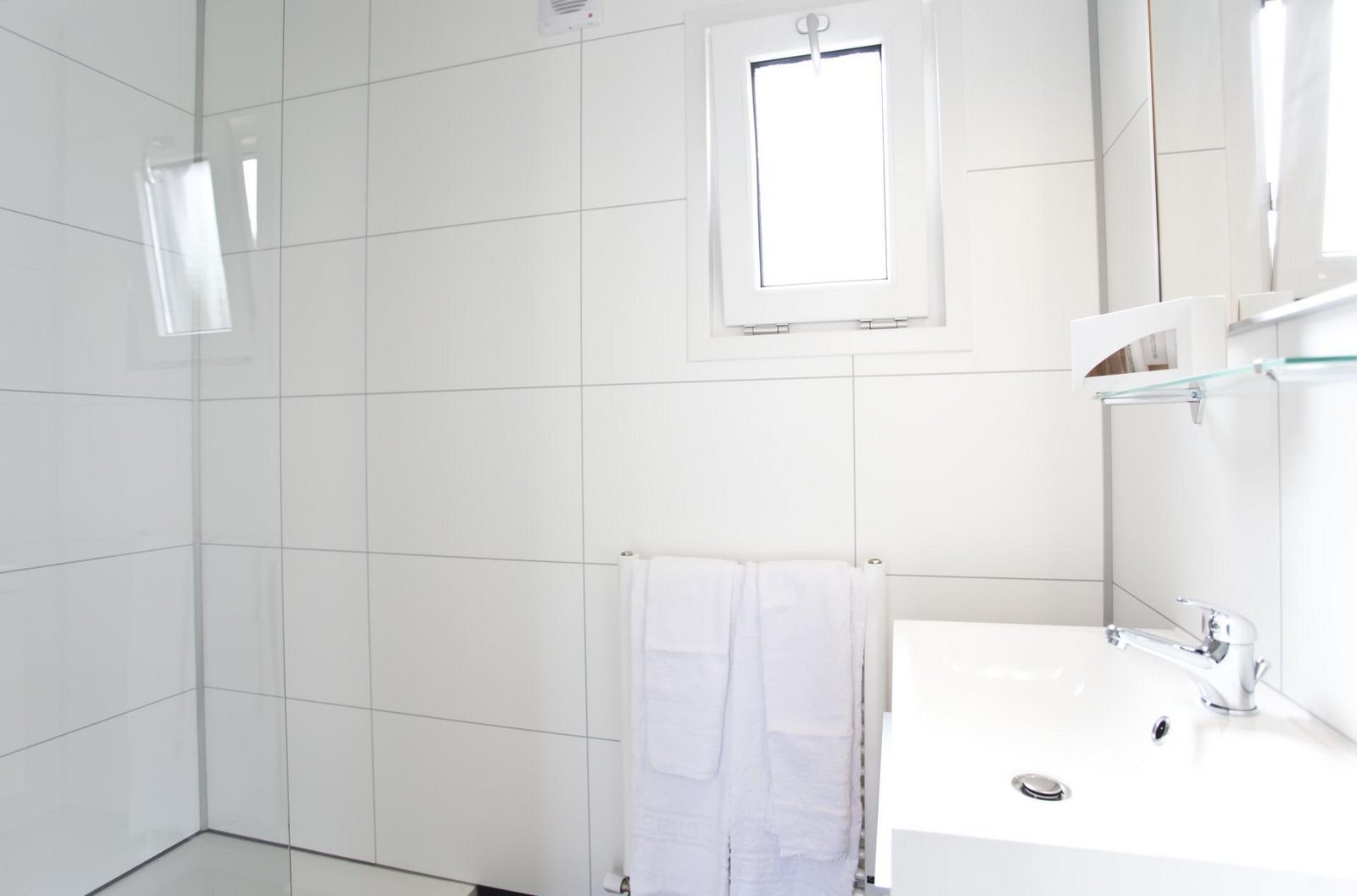 Comfort Room 2