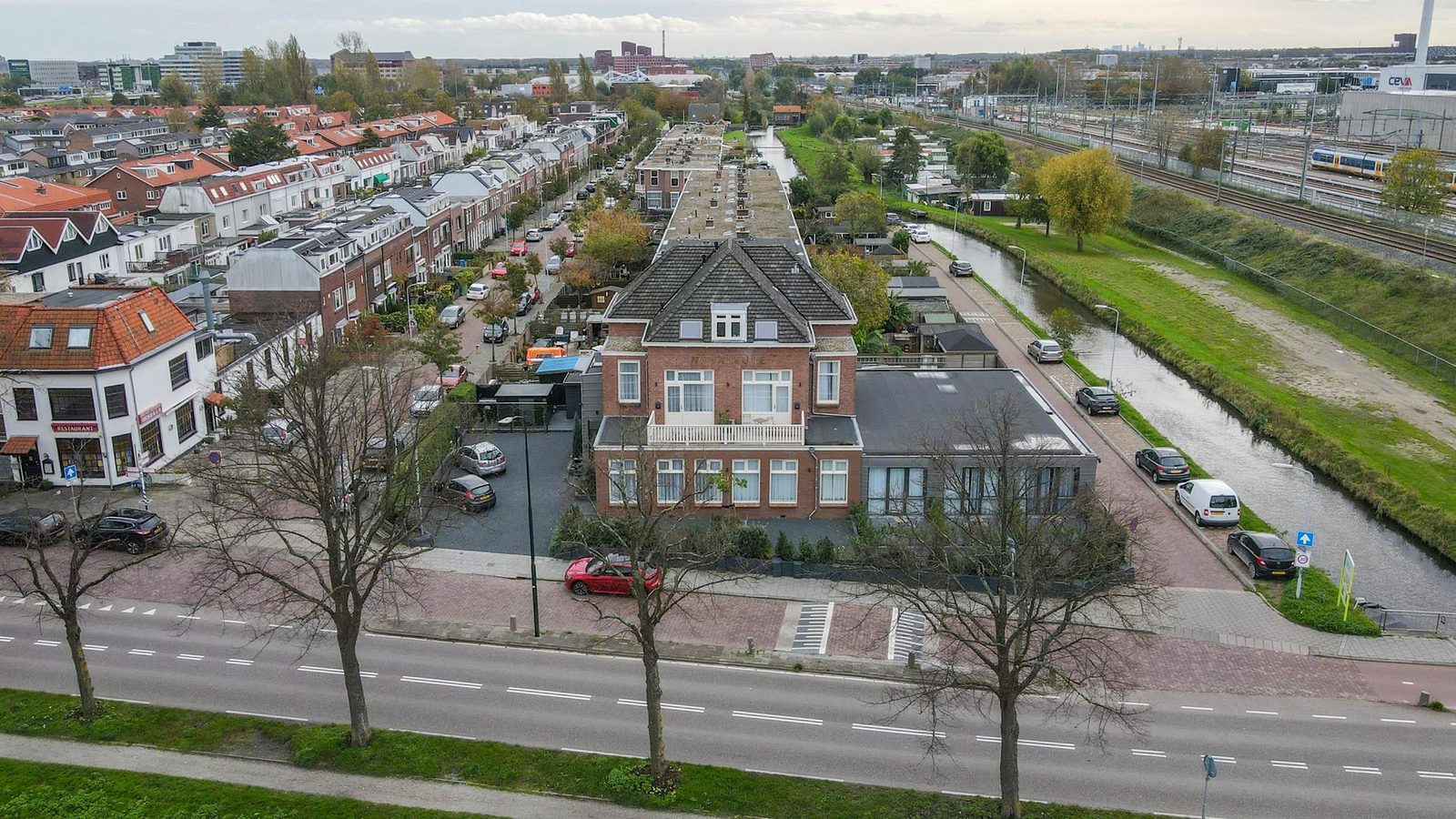 Novallure Hofvliet Short Stay Apartments - Studio met buitenruimte - Voorzijde