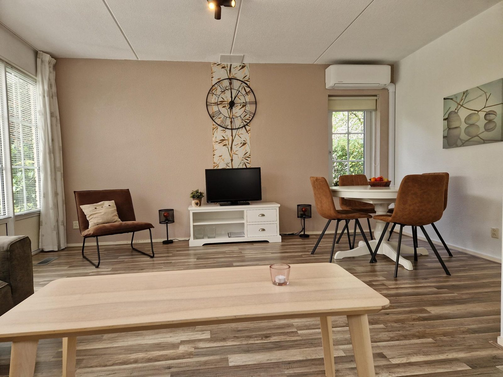 Bungalow 4 Personen met Veranda en Airconditioning begane grond