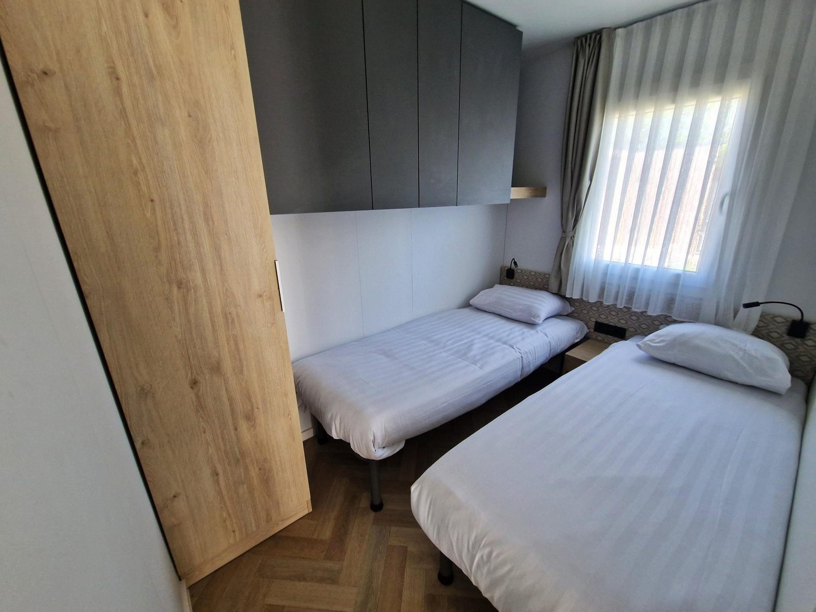 Domus 4