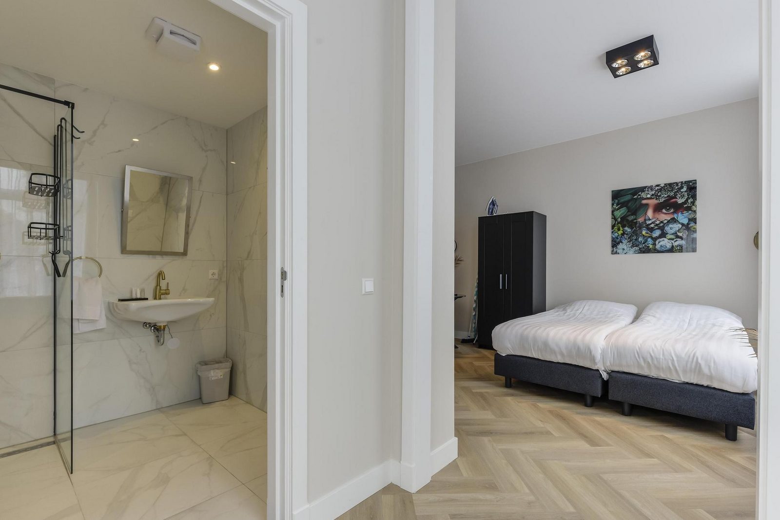 Novallure Hofvliet Short Stay Apartments - Mindervalide kamer