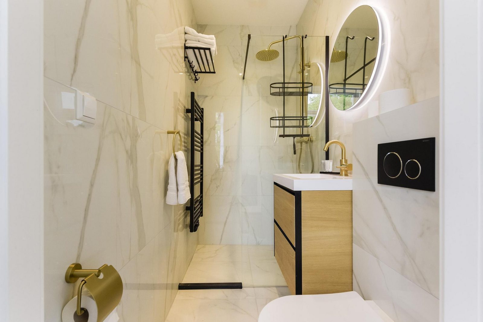 Novallure Hofvliet Short Stay Apartments - Compact Studio met buitenruimte - Voorzijde