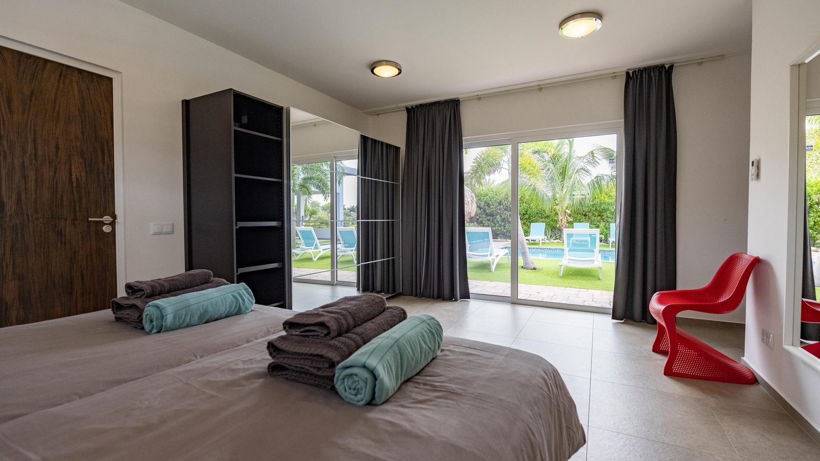 Villa La Familia Retreat