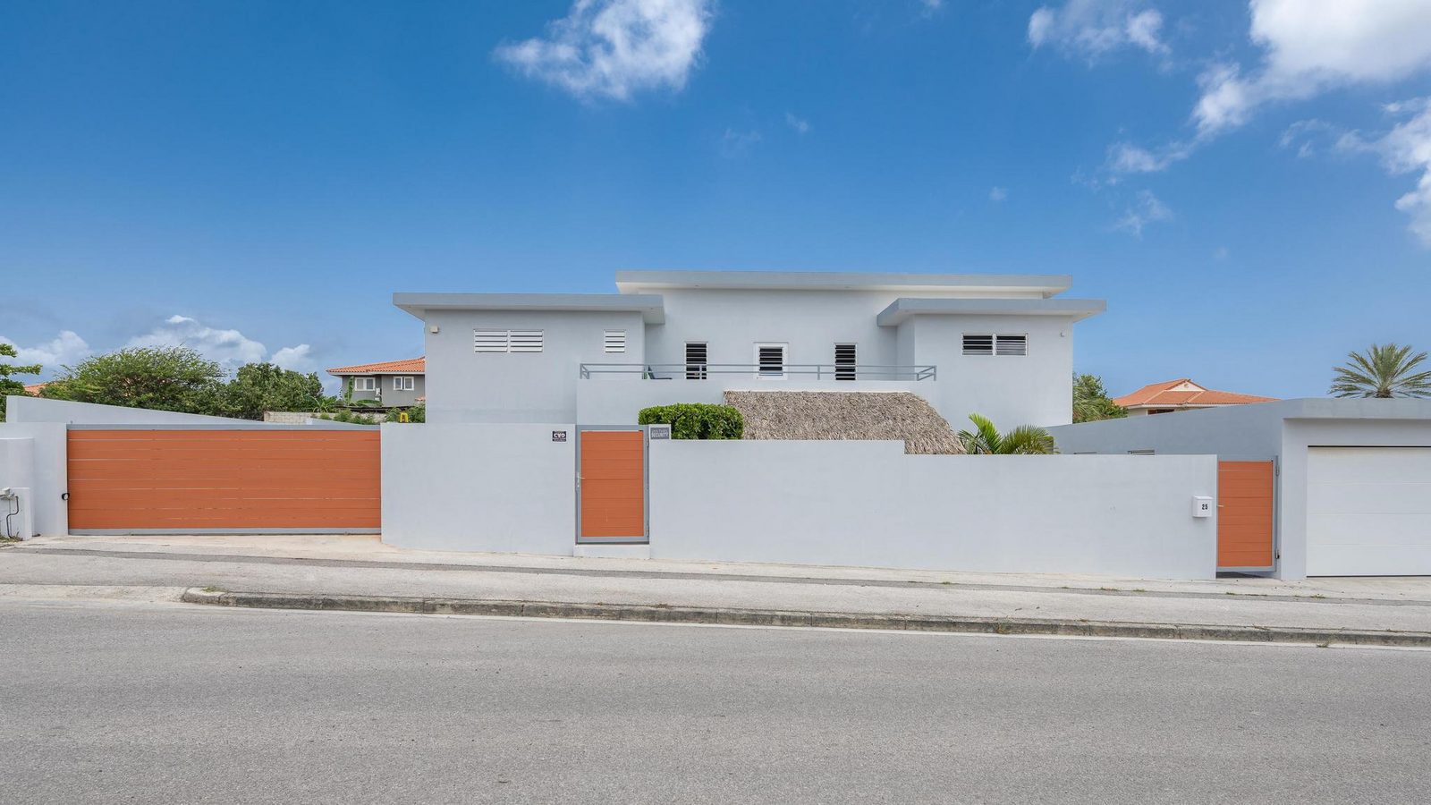 Villa La Familia Retreat