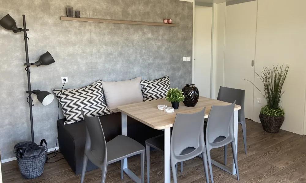 Grandeur Chalet 6 5