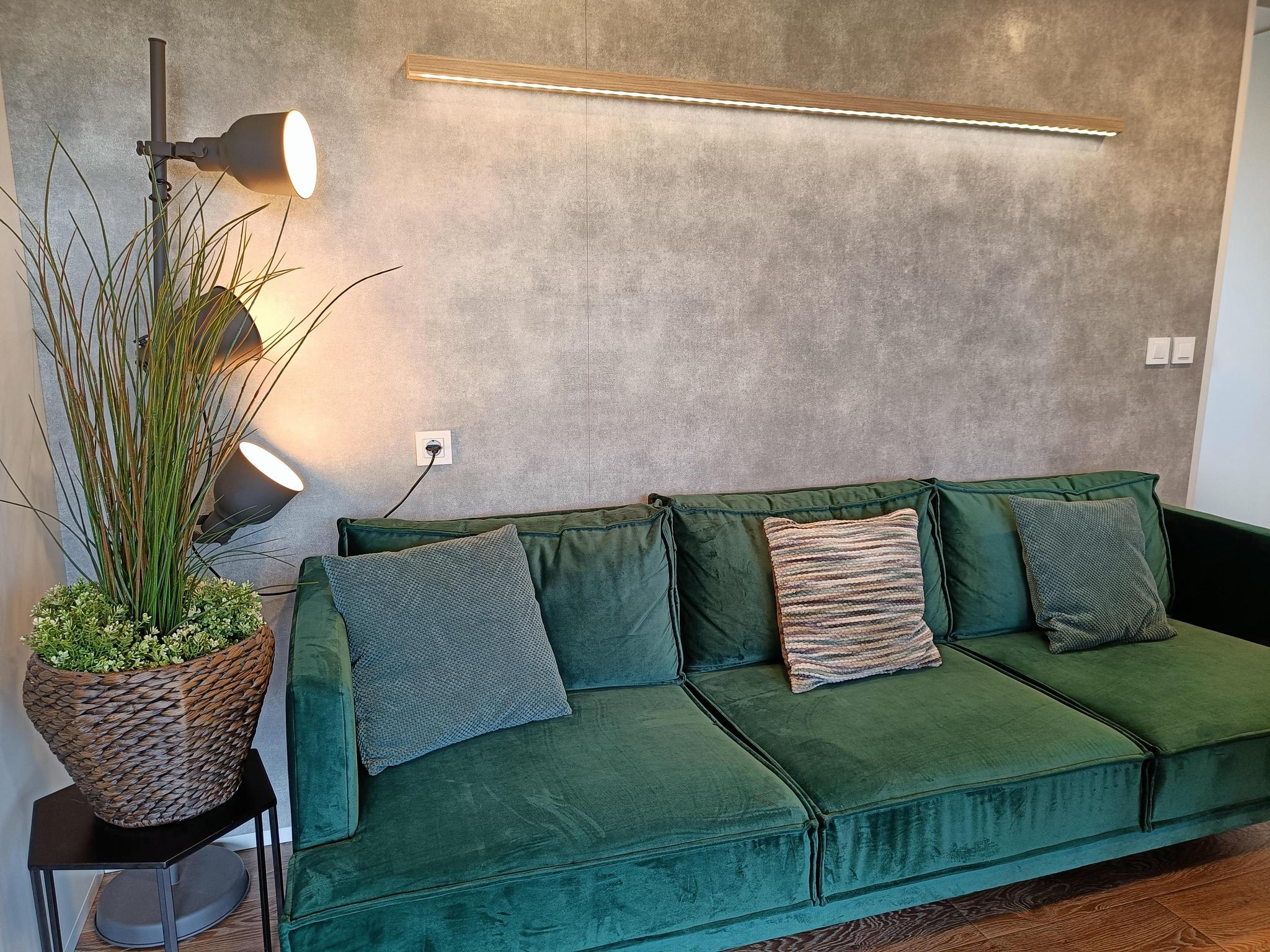 Grandeur Chalet 6 4