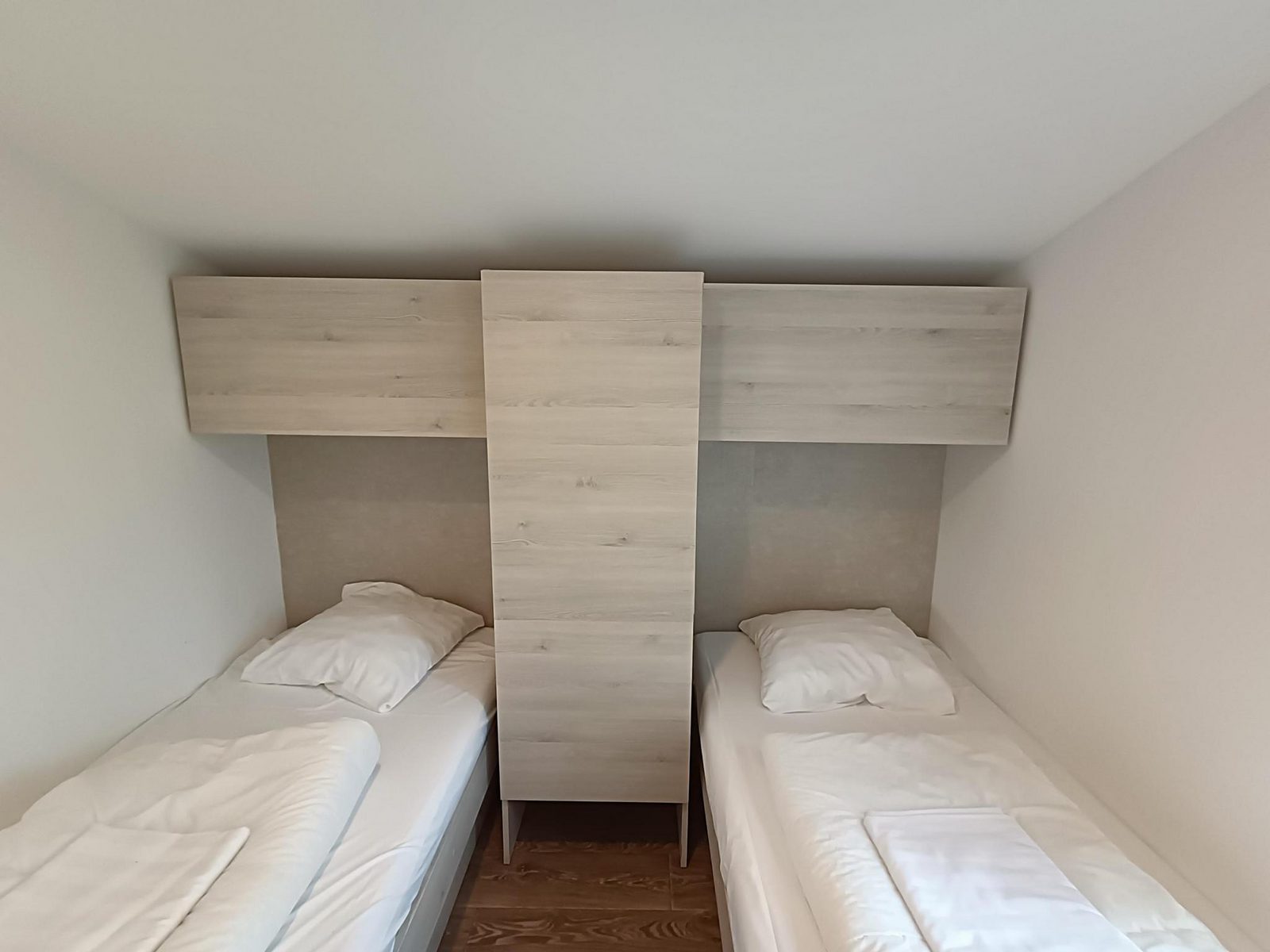 Panorama Cottage 4