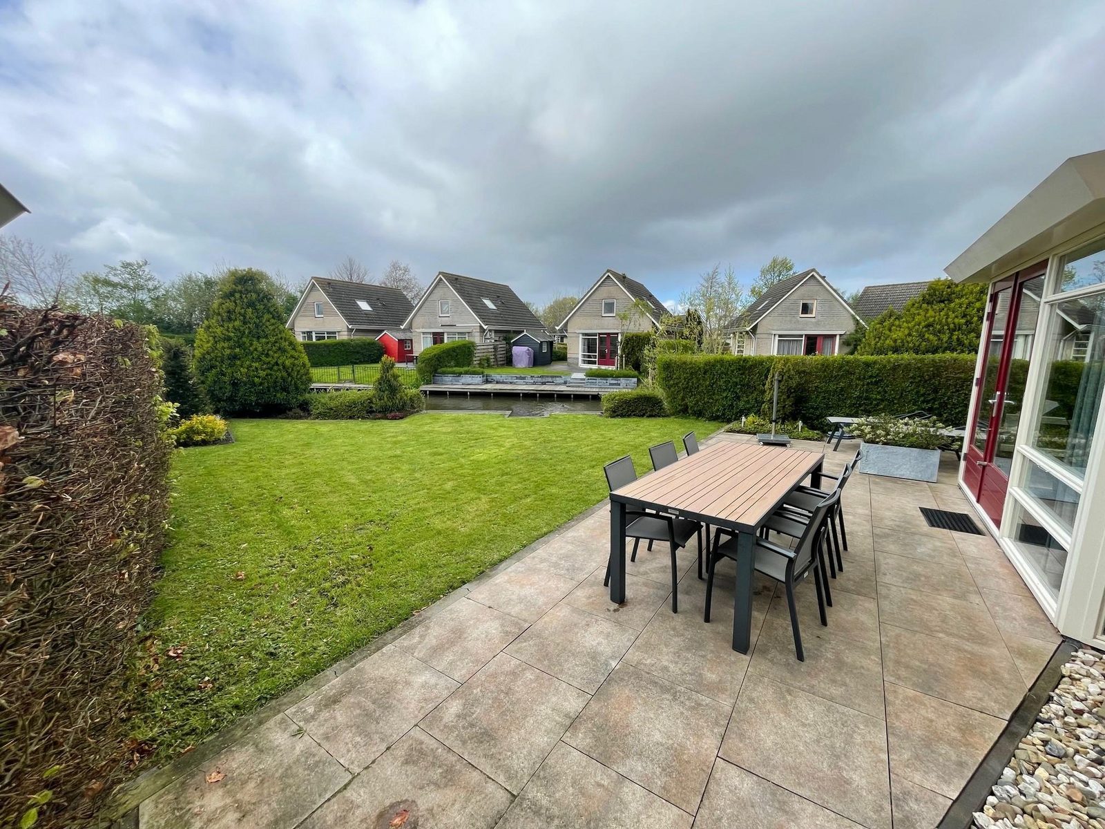 Dijkvilla 6