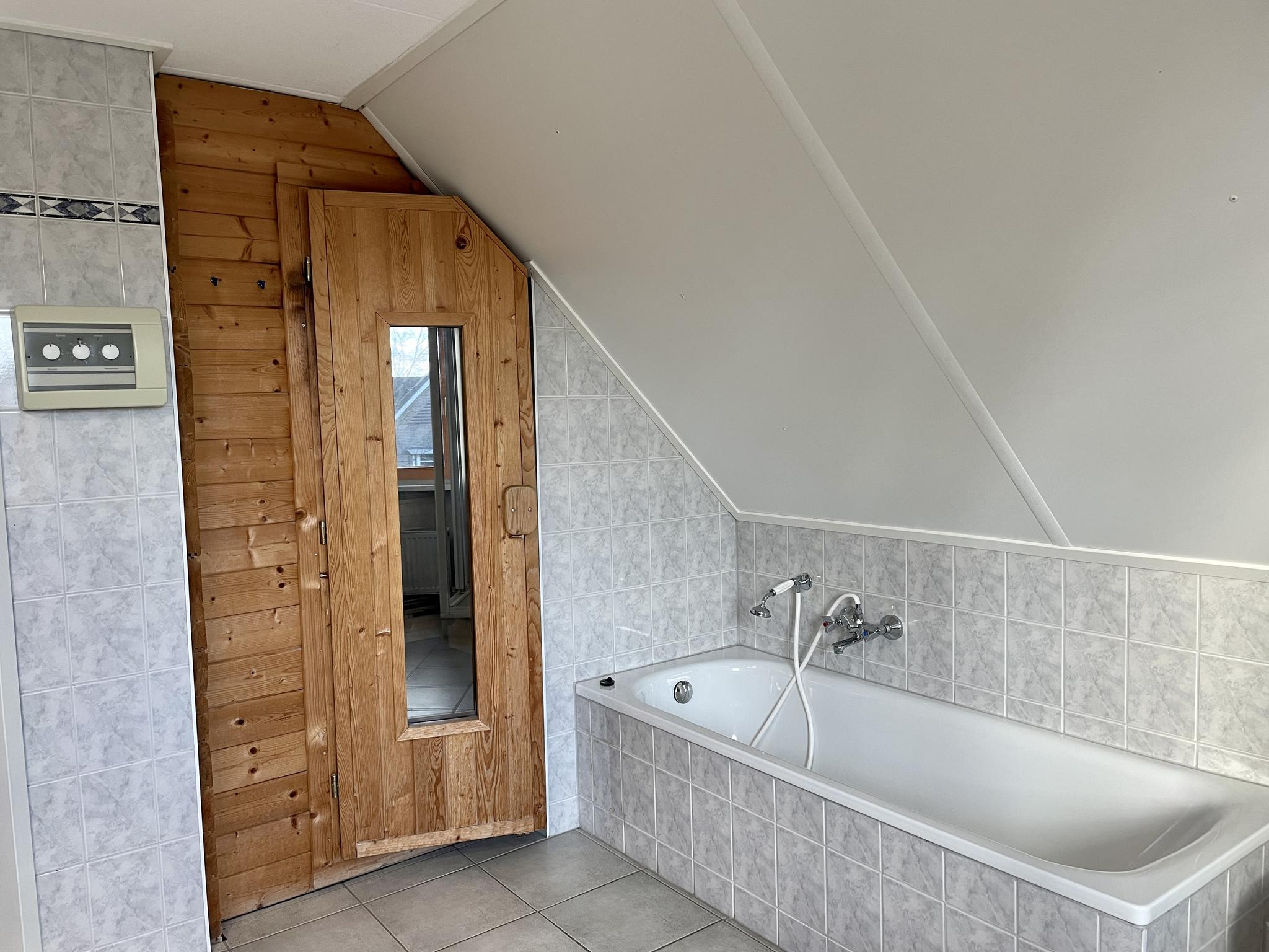 Accommodatie IJsselmeer - Vakantiehuis - Waterwoning Sauna 6 - 14