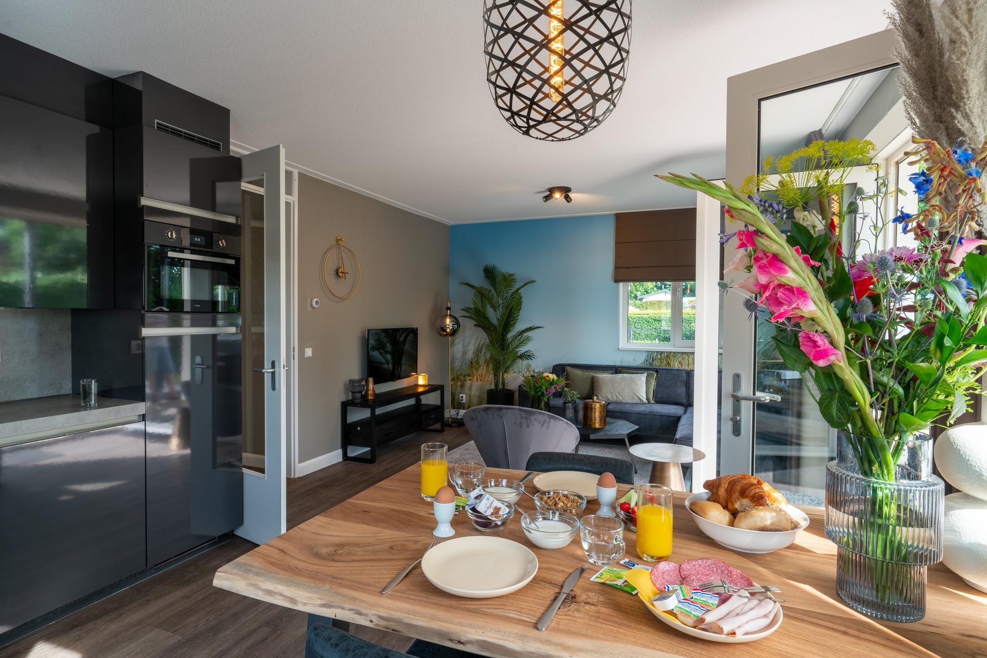 Luxus-Apartment 4 Personen mit Jacuzzi 5