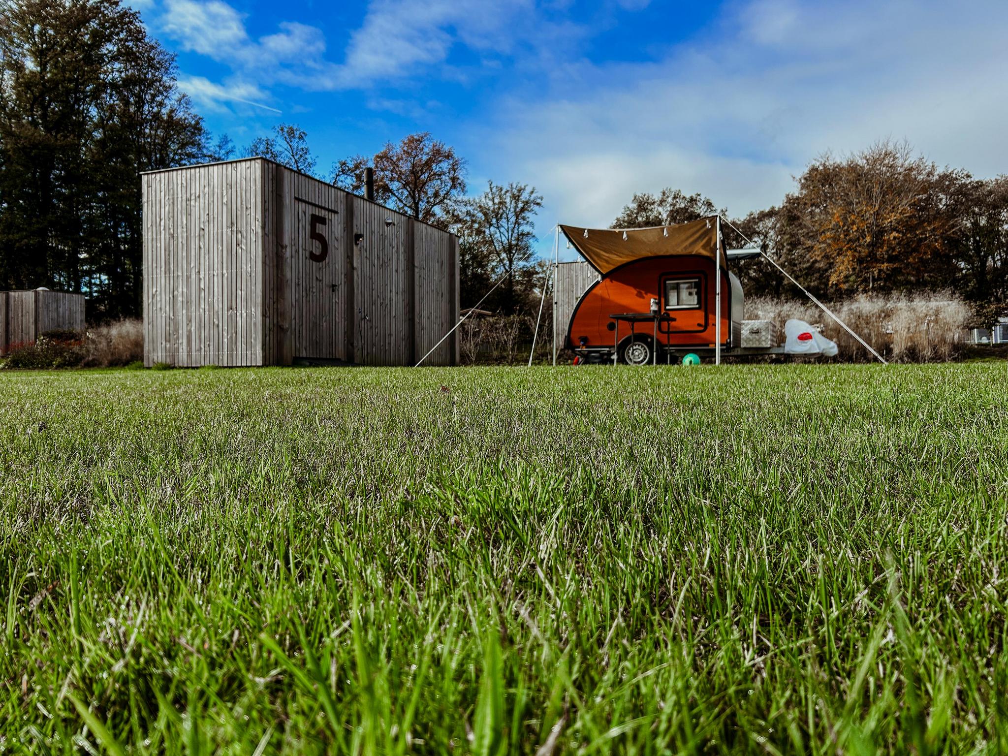 Emplacement de confort avec salle de bains privée luxueuse