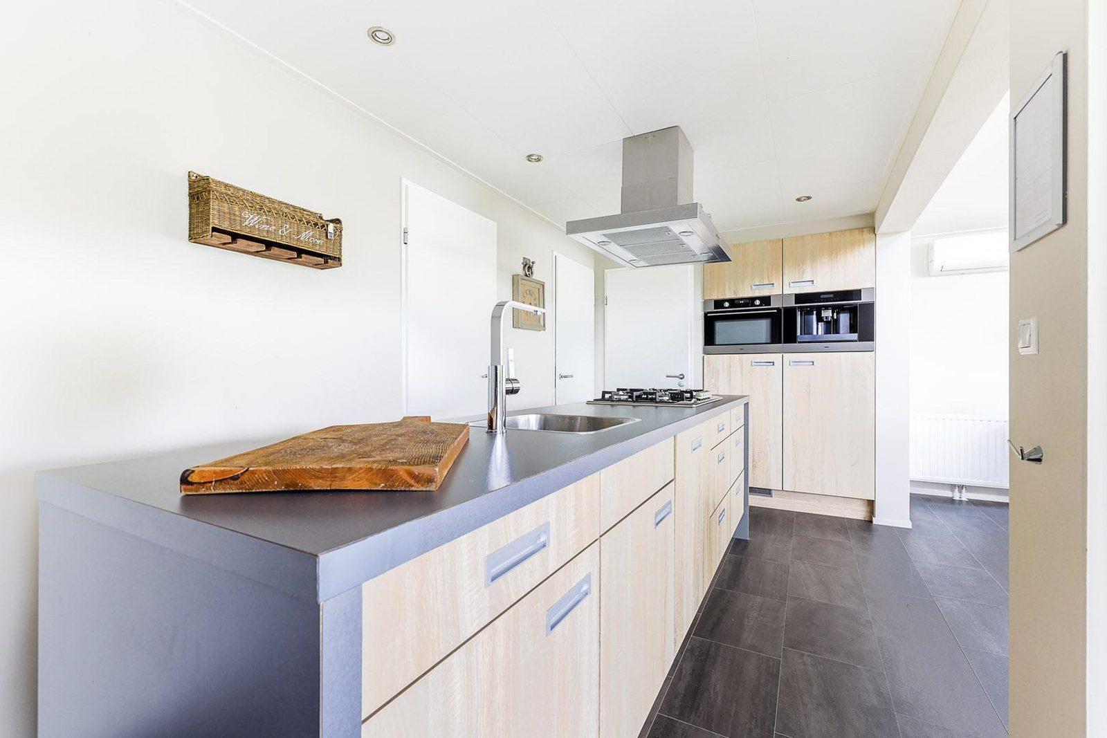 Dune villa with roof terrace six-person, three bedrooms