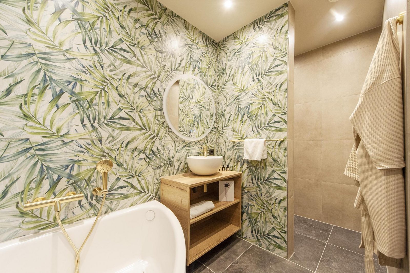 SUITE kamer hoekbad