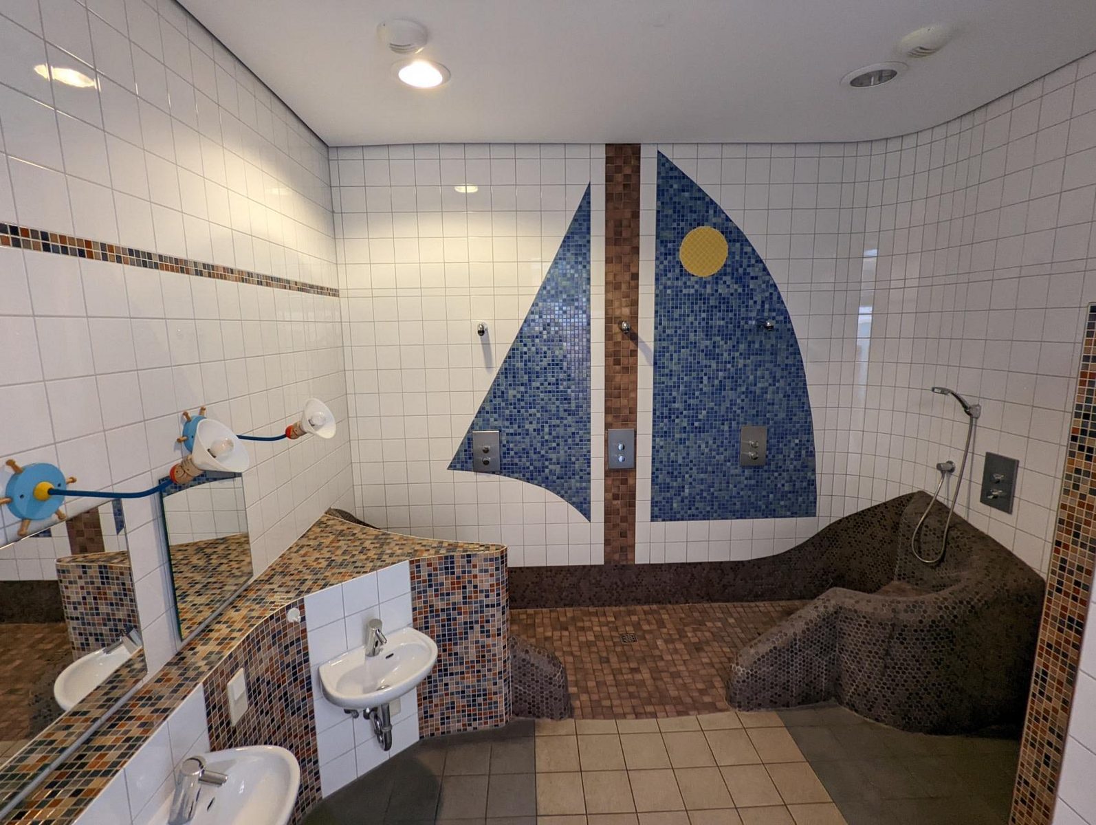 Stellplatz Standard privat Mietbad in der Nähe
