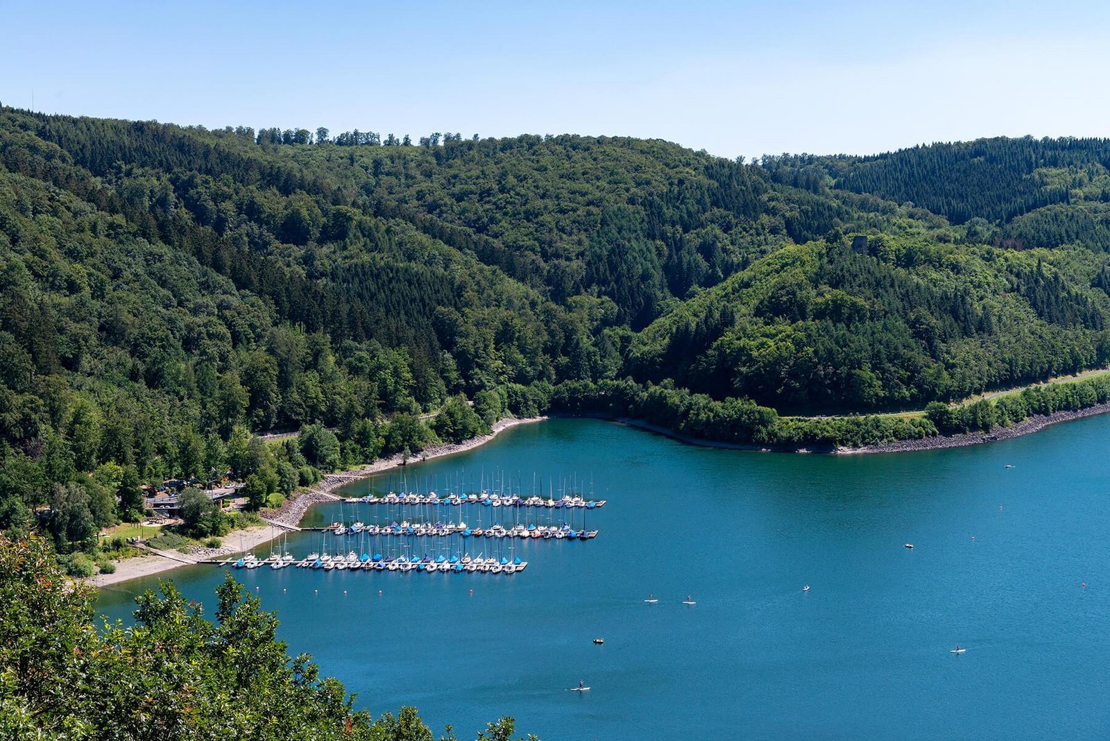 Stellplatz Standard privat Mietbad in der Nähe