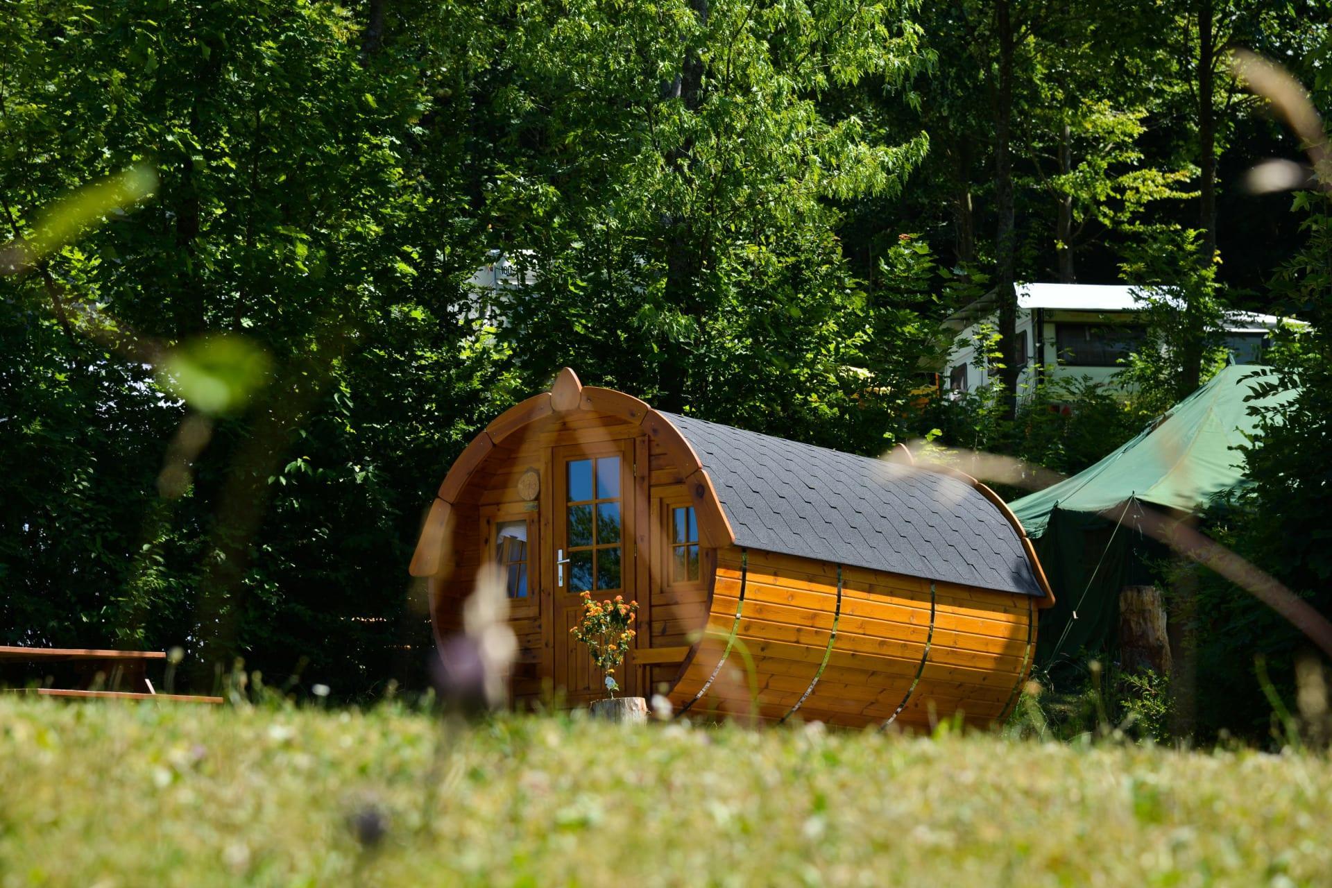 Hiker's hut 2+2 6
