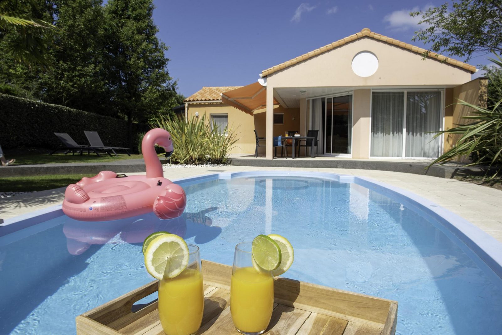 3 night Easter package - Villa Acacia 6 swimming pool - €749