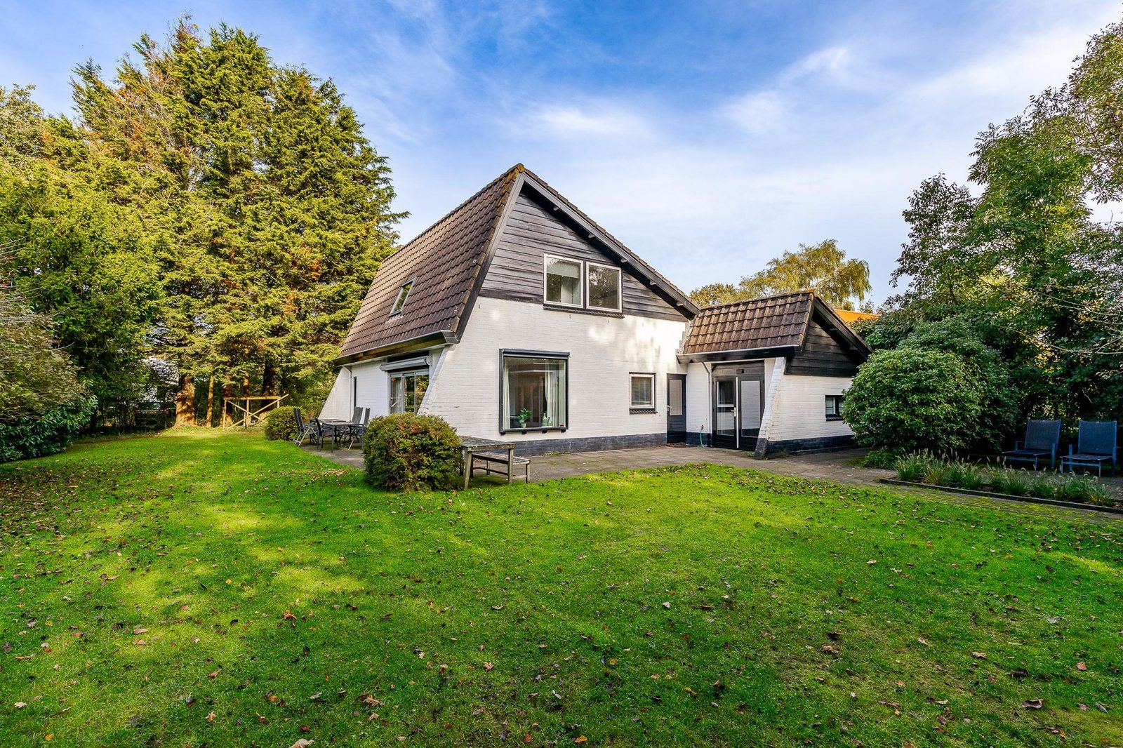 VZ1159 Detached holiday home with sauna in Oostkapelle