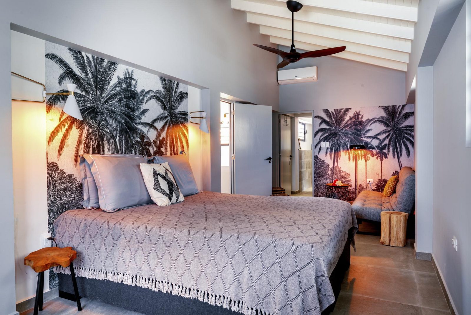 Ocean Front Escape