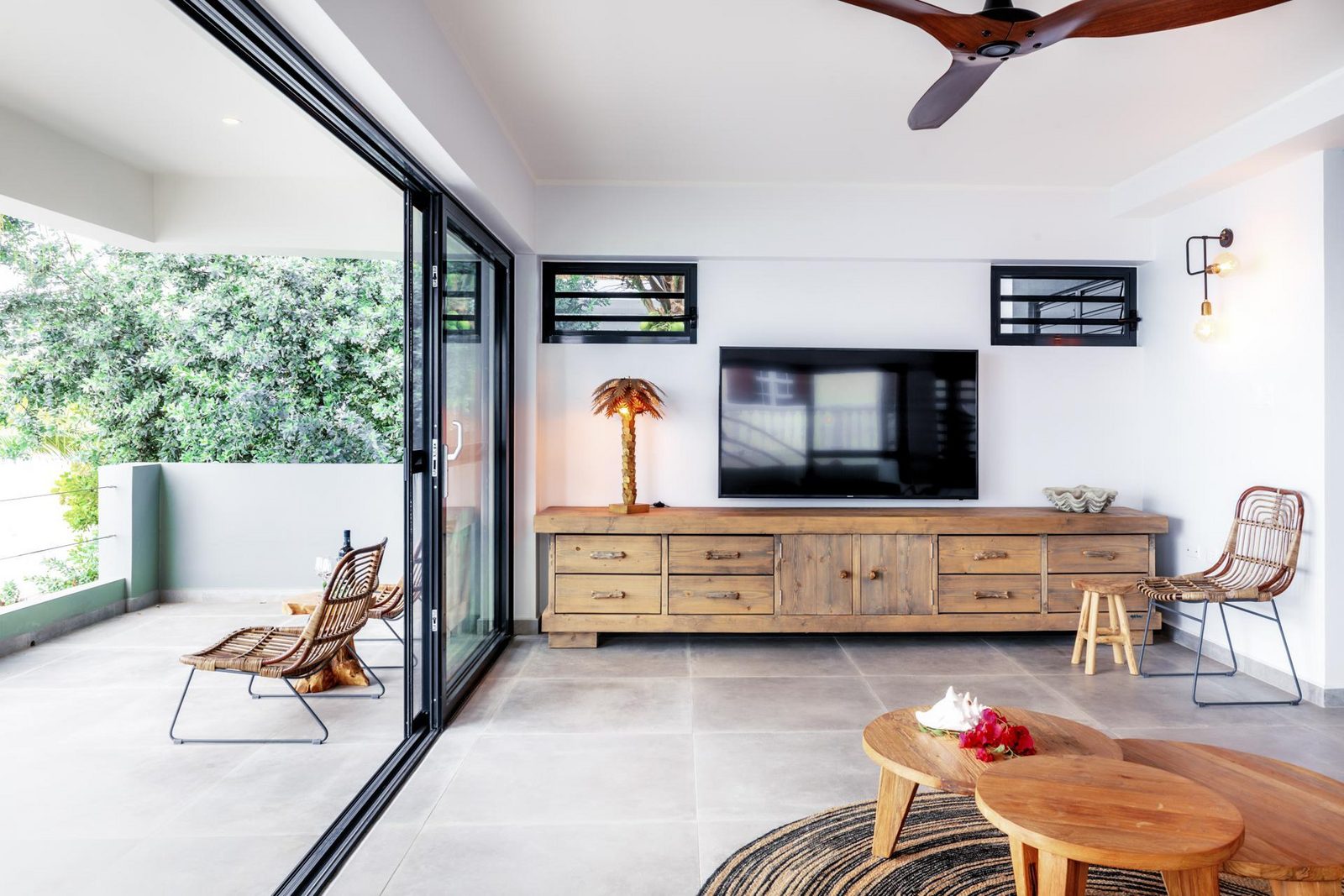 Ocean Front Escape