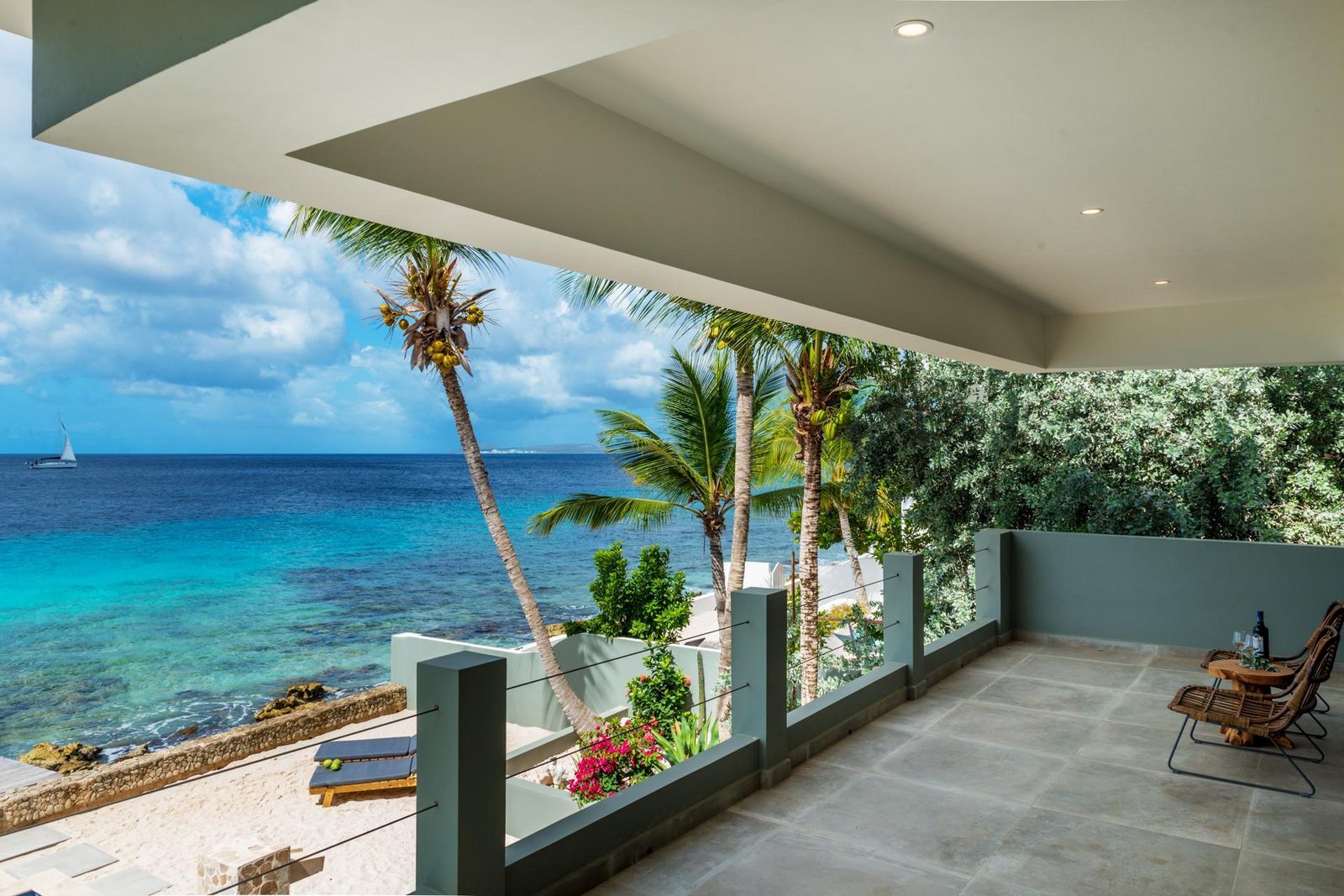 Ocean Front Escape