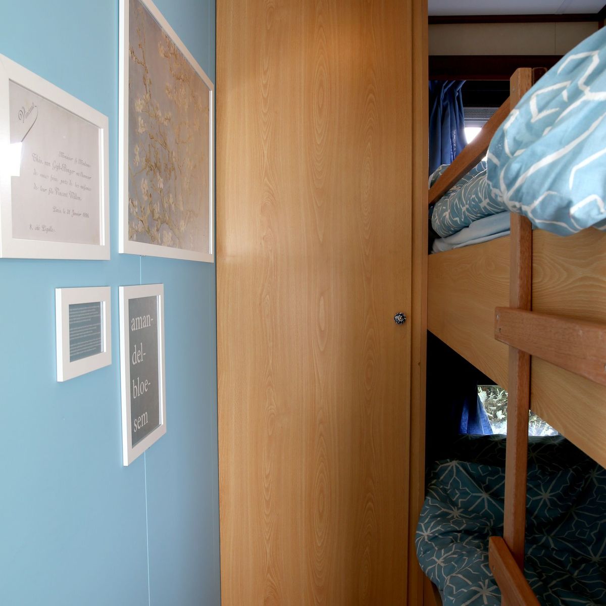 Van Gogh Chalet 6p.