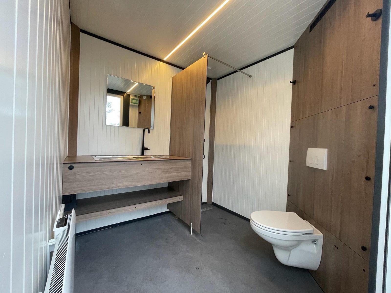 Privé-sanitair kampeerplaats (250m2)