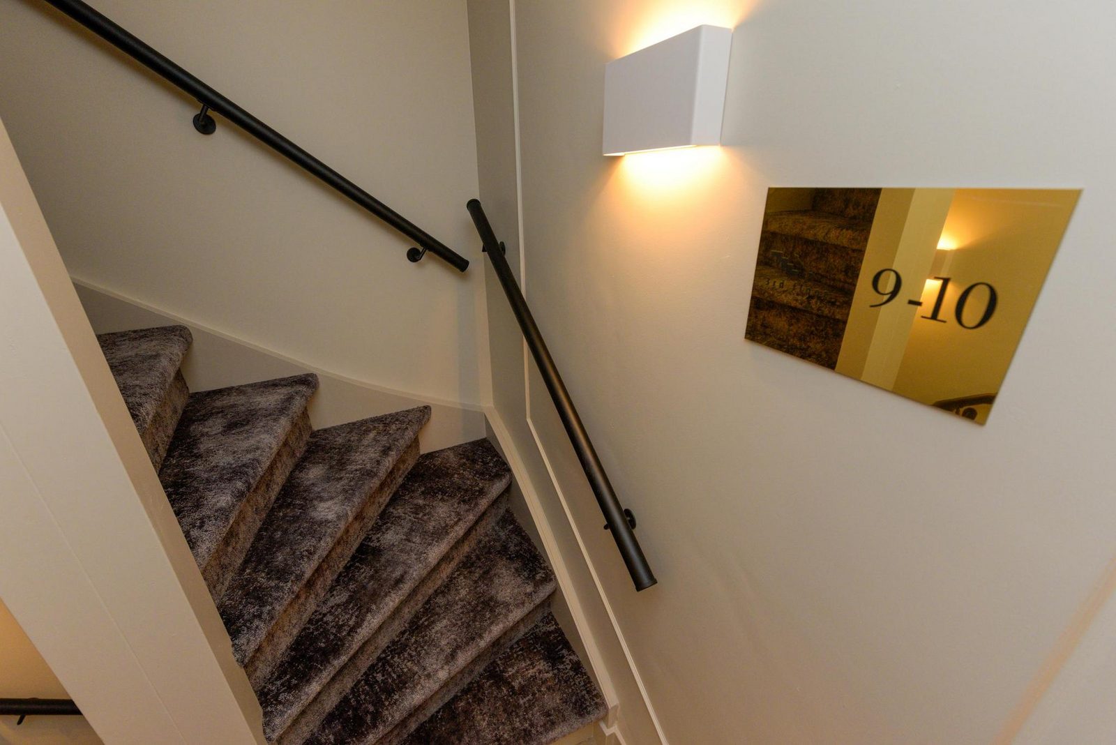Hotel Novallure City Centre - Kamer met eenpersoonsbedden en kitchenette