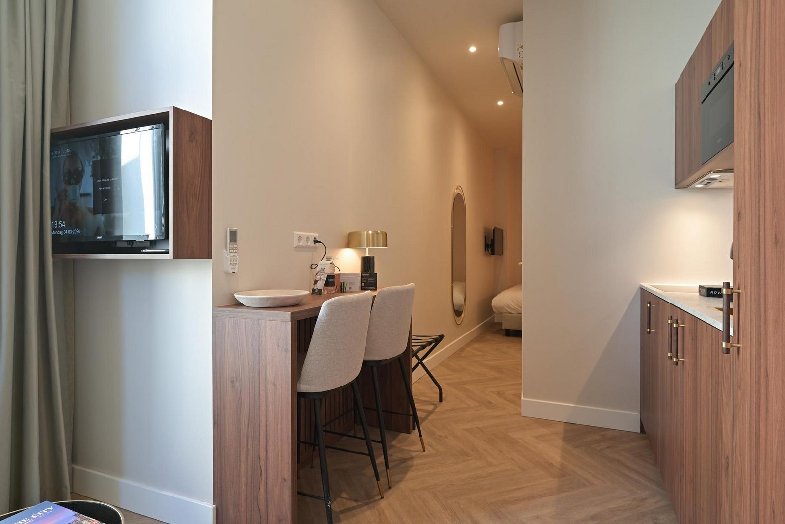Novallure Downtown - Luxe suite met buitenruimte