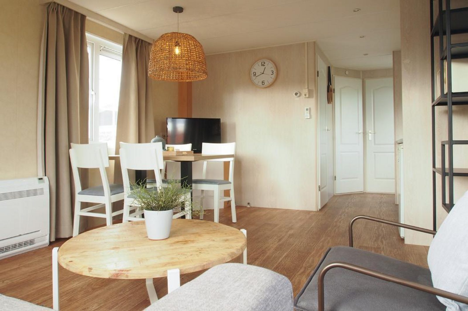 Chalet 150-152