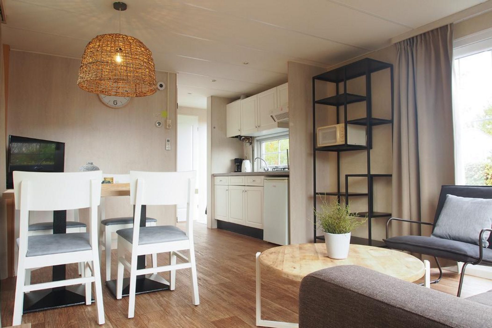Chalet 150-152