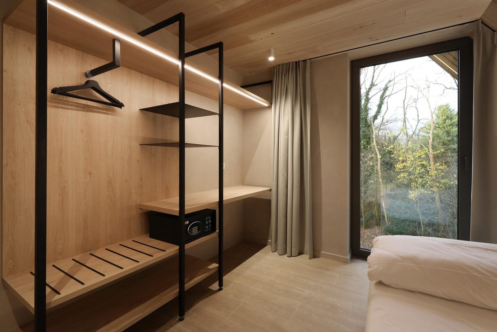 Lodge with Jacuzzi | 8 persons