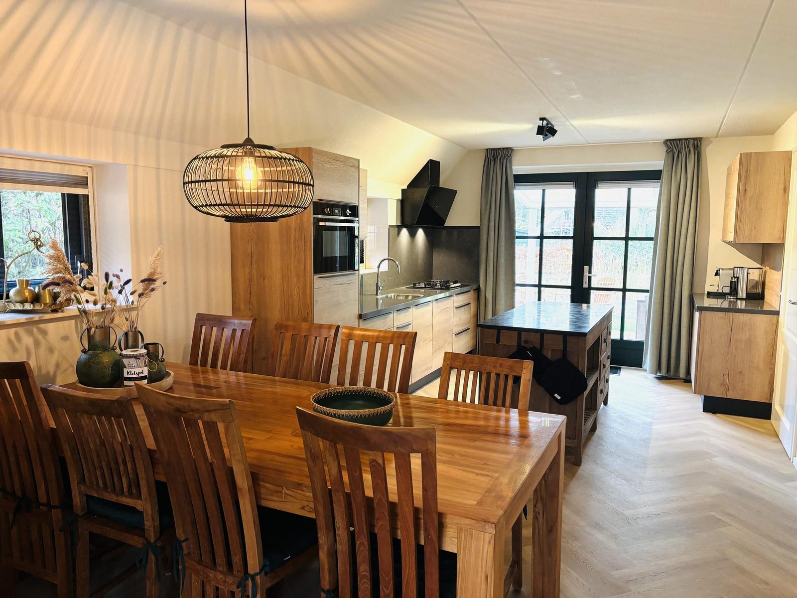 Stuifzand Wellness Outdoor Bungalow Deluxe met Bedstee | 6+2 personen