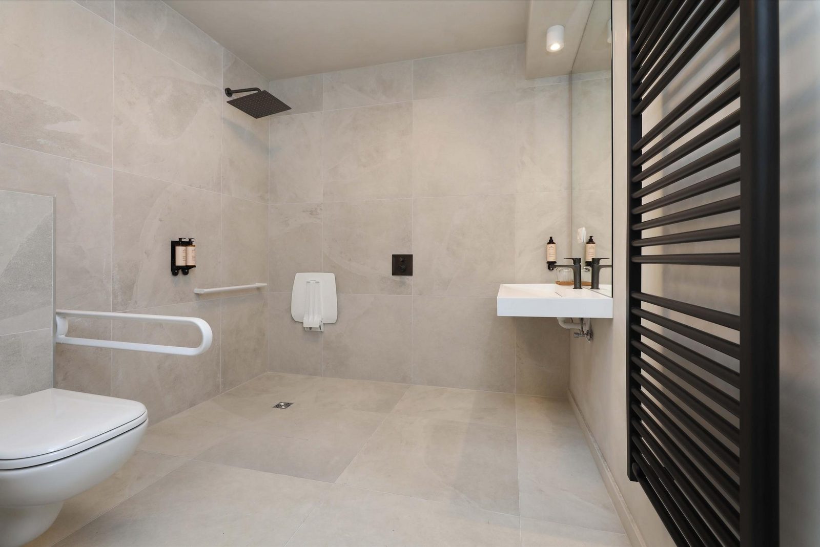 Villa Lodge with Jacuzzi | 8 people