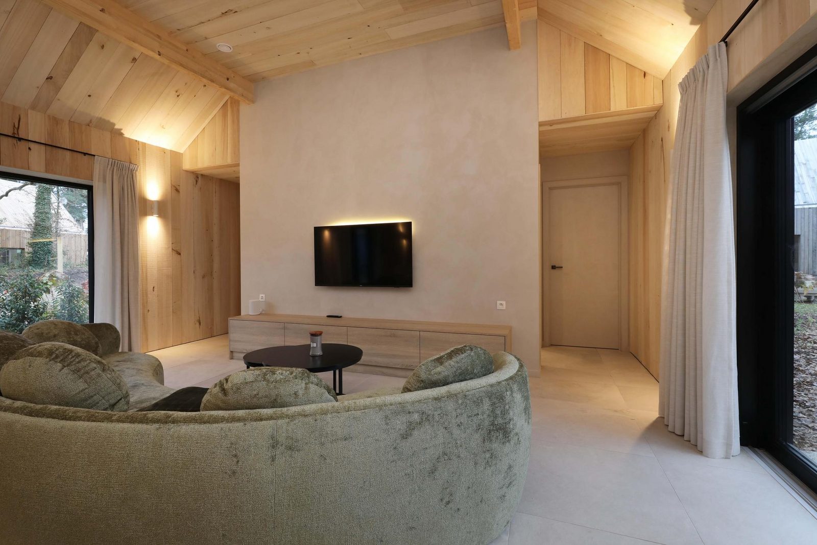 Villa Lodge with Jacuzzi | 8 people