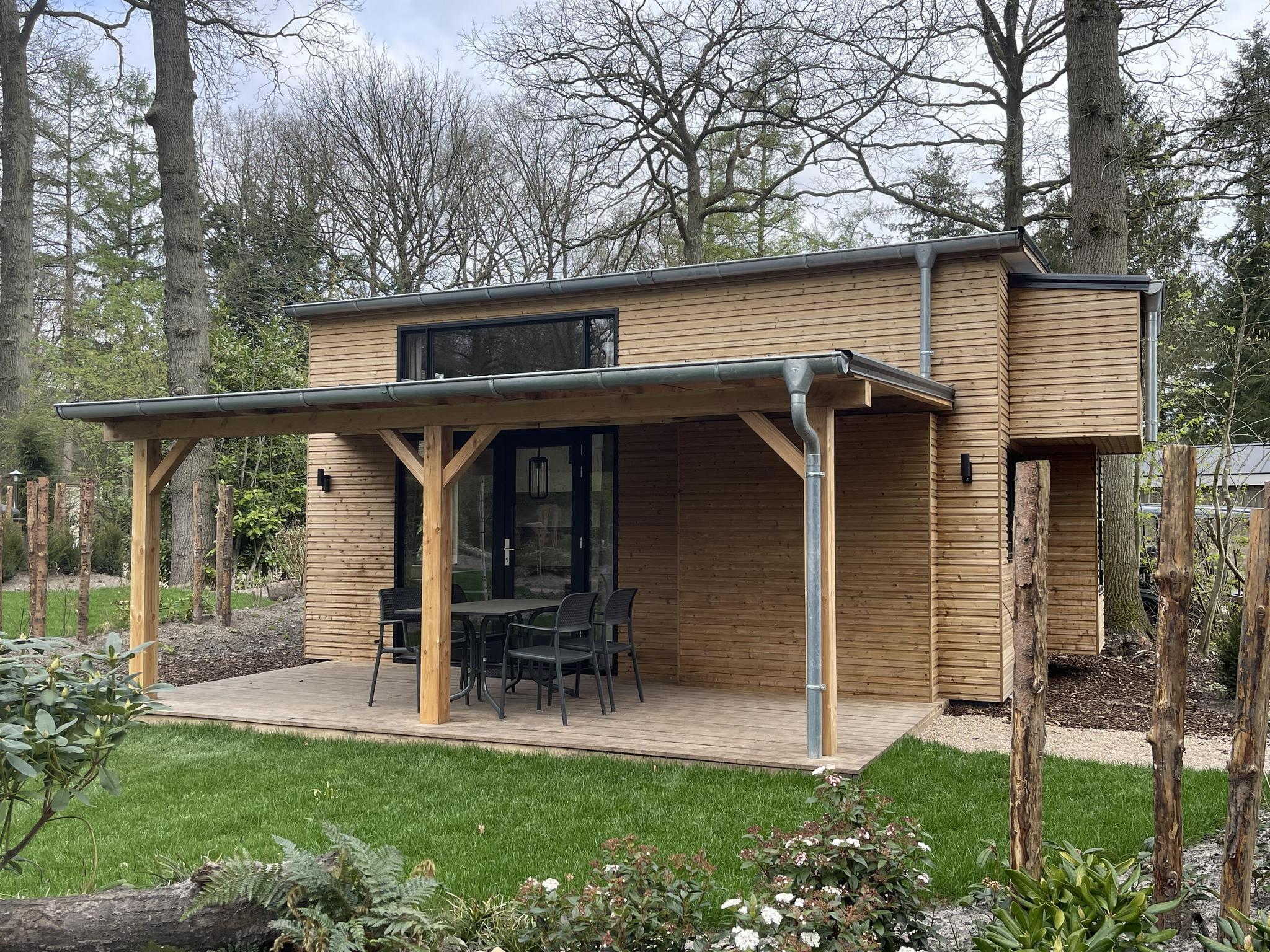Tiny kids cottage 2+2  1