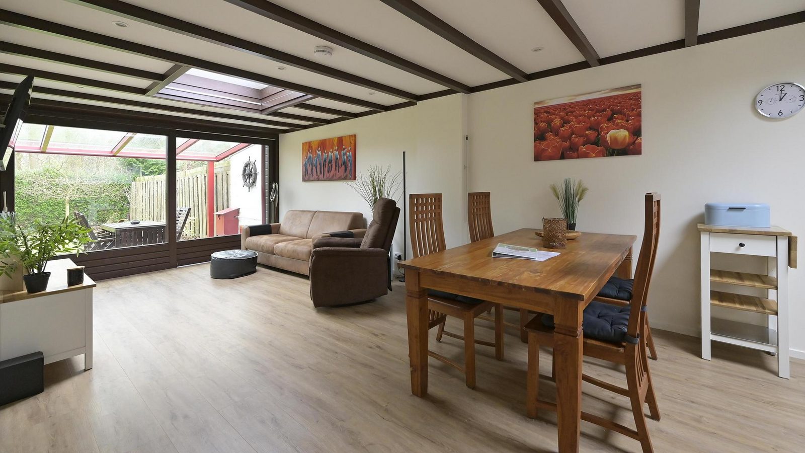 Bungalow 187