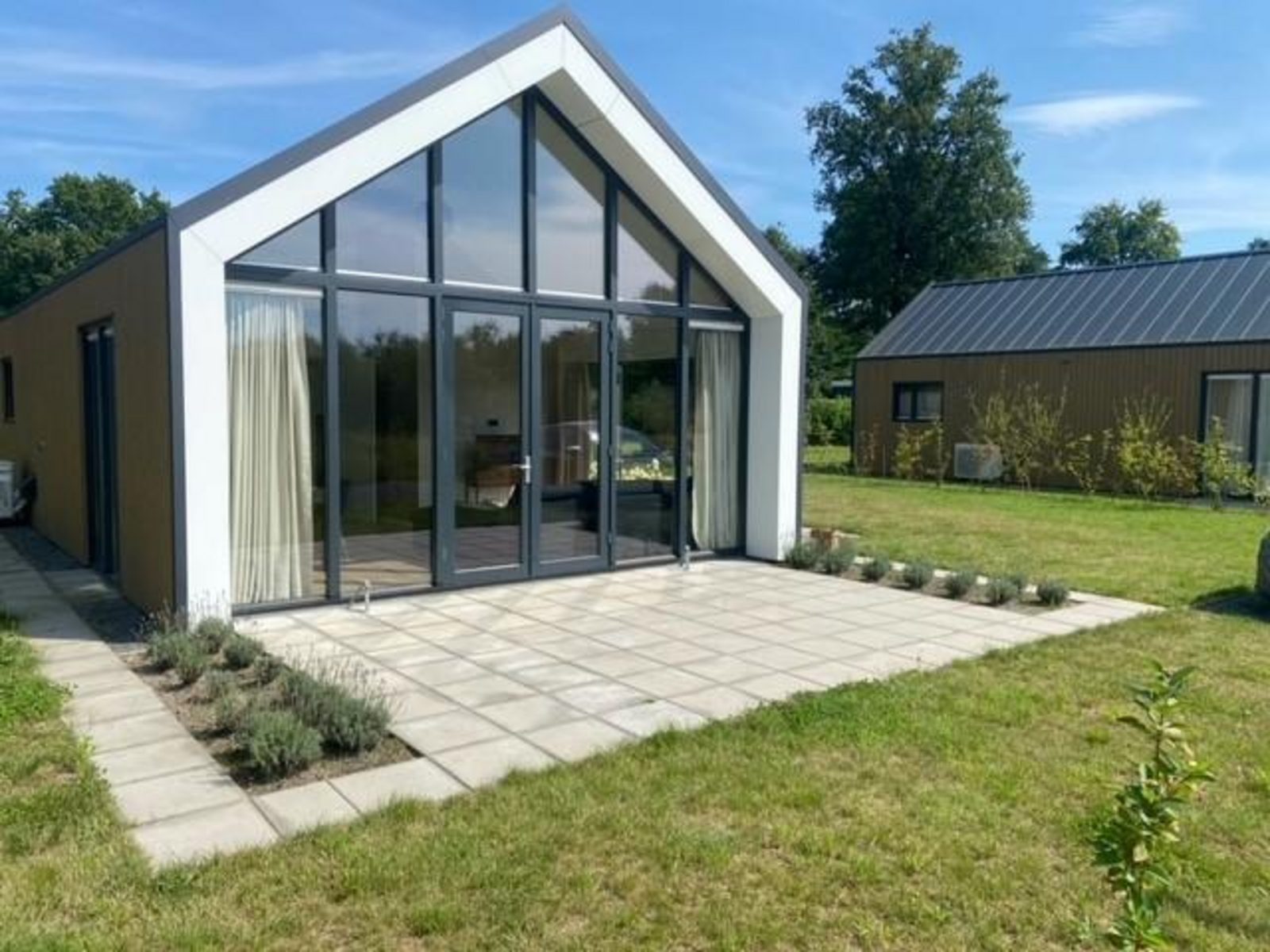 Bungalow 227