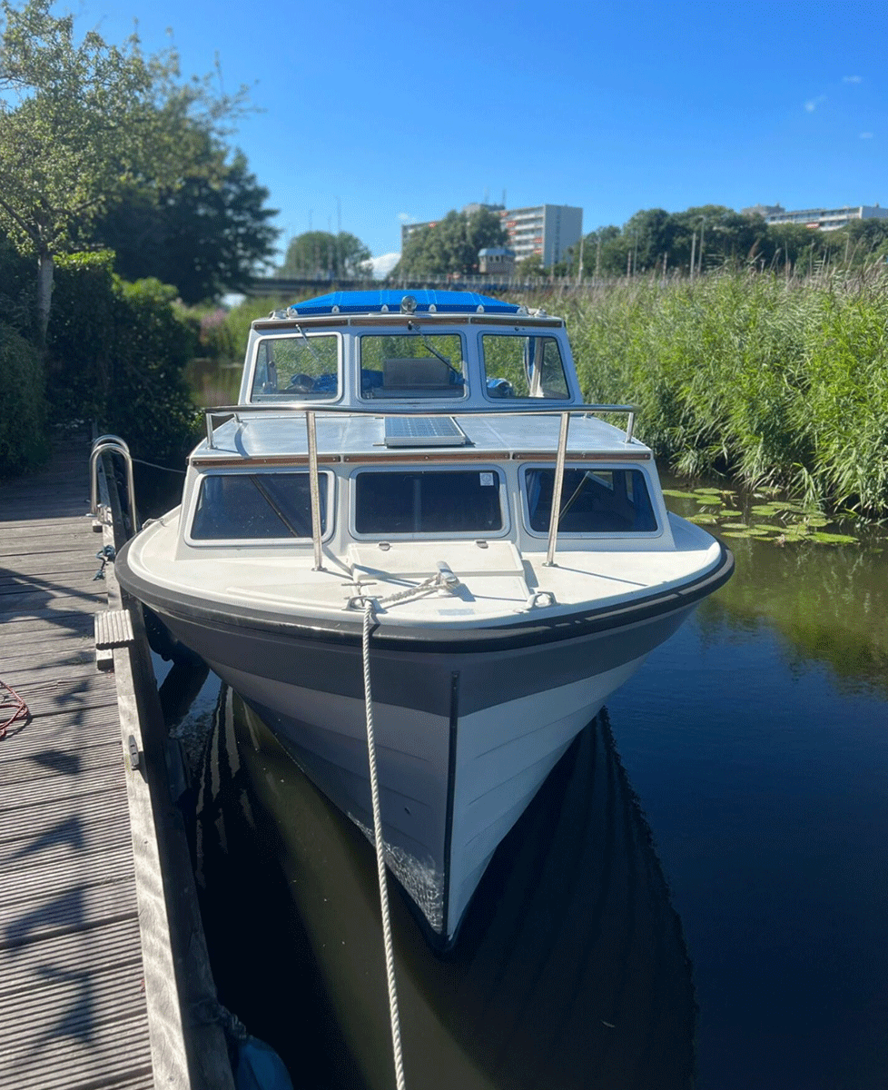 Saga 27 AC
